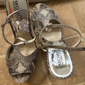 Excellent condition; worn once ;